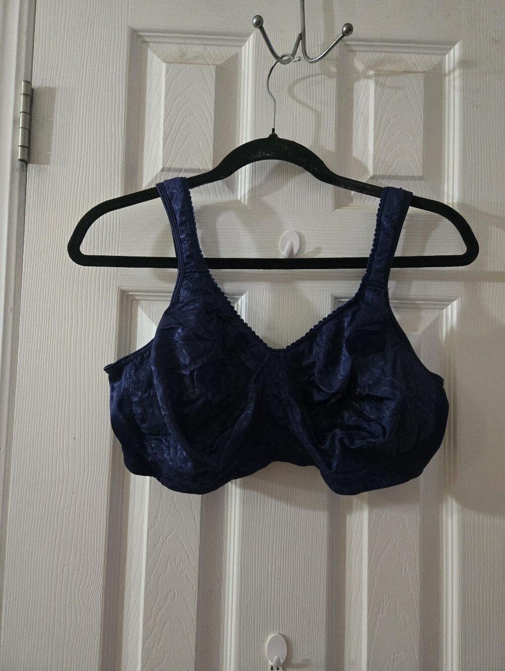42DD wireless bra